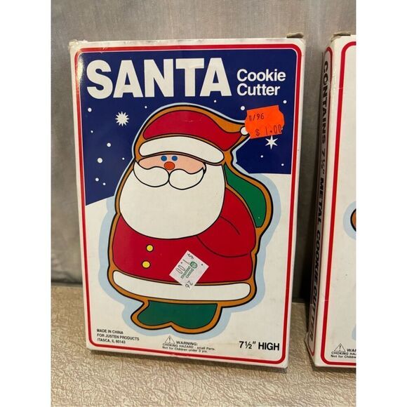 Christmas Cookie Cutters-Mr & Mrs CLAUSE-7” in Box VINTAGE EUC Large - Picture 2 of 5